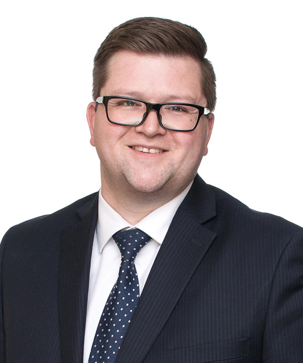 Gregory Campbell headshot